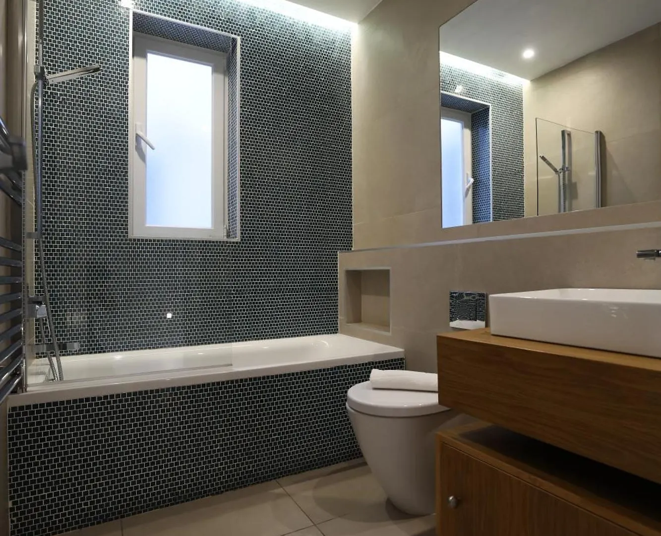 Stylish 3 Bed Partial Seaview Daire Saint Julian's